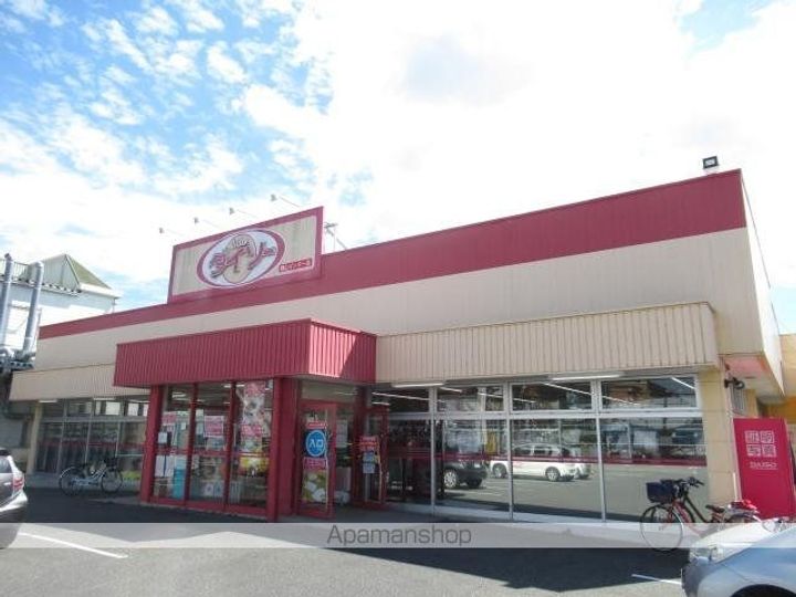 コンフォールの周辺