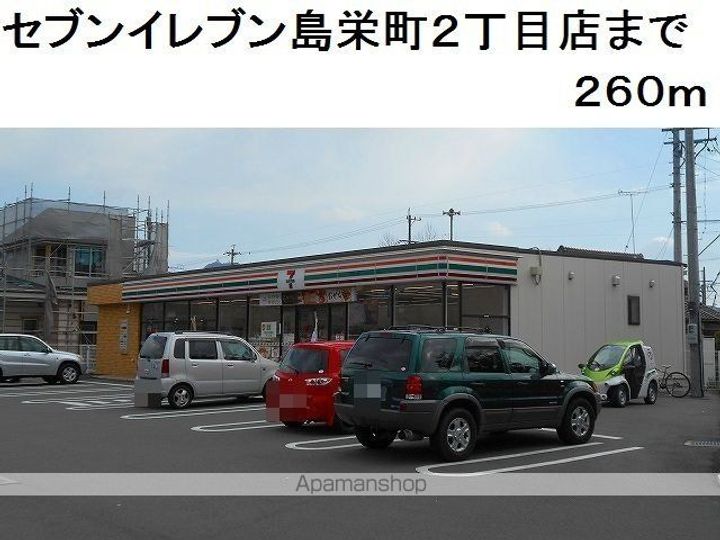 レフィナード フロール エフの周辺