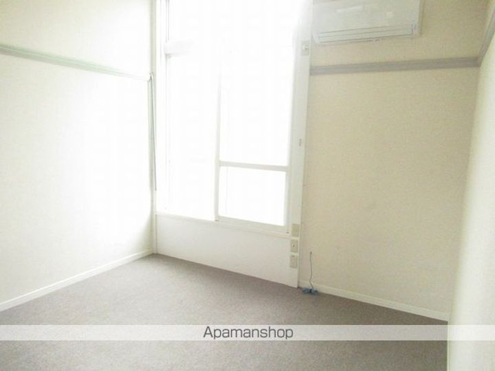 パークサイド室小路109の内装