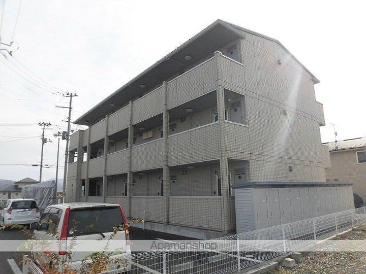 コム・シェ・ヴ Aの外観