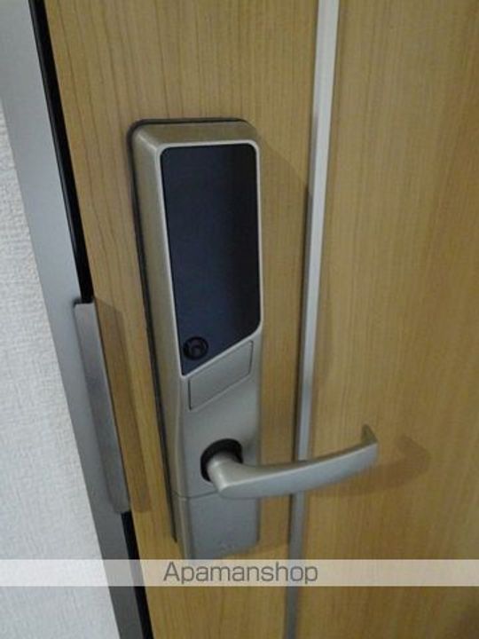 メリディアンなないろの里 伍番館の内装