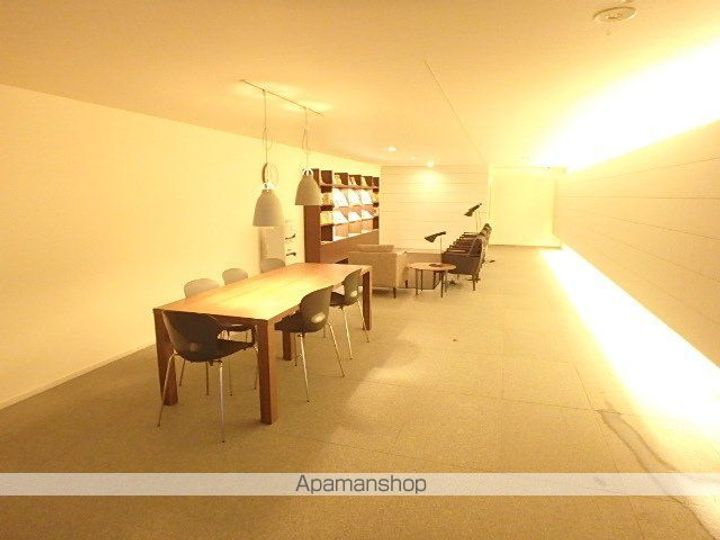 ラクレイス西新レジデンシャルタワーのその他画像