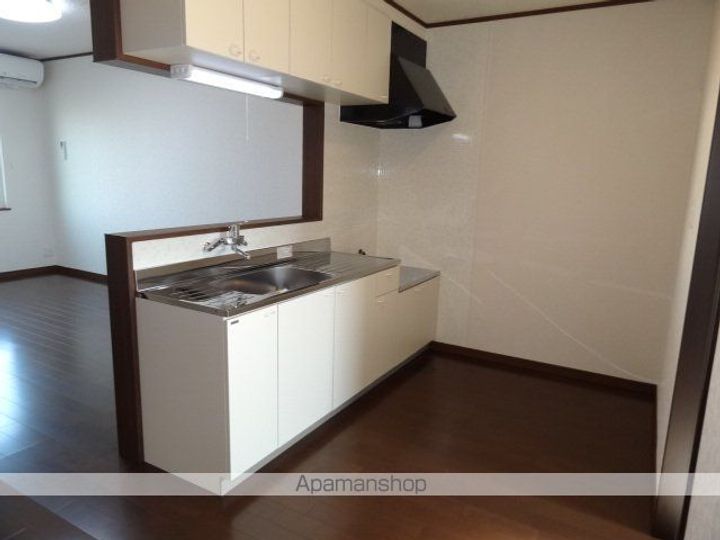 鐘はうすの内装