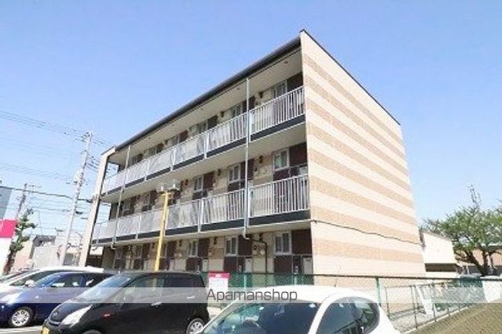 レオパレスクレールの外観