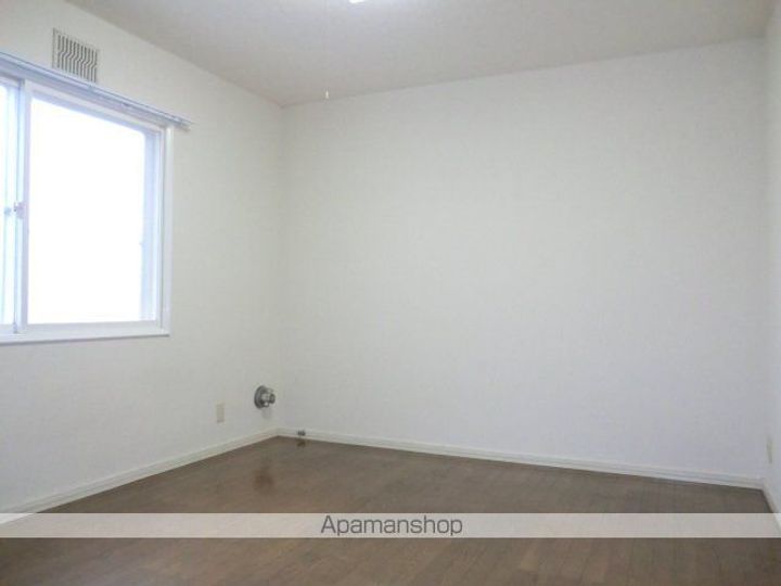 シーサイド七重浜B棟203の居間