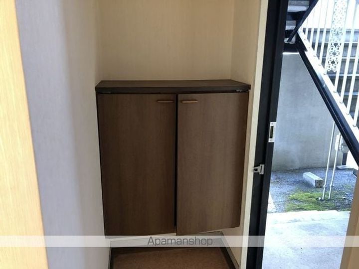 エンゼルハウスD101の玄関