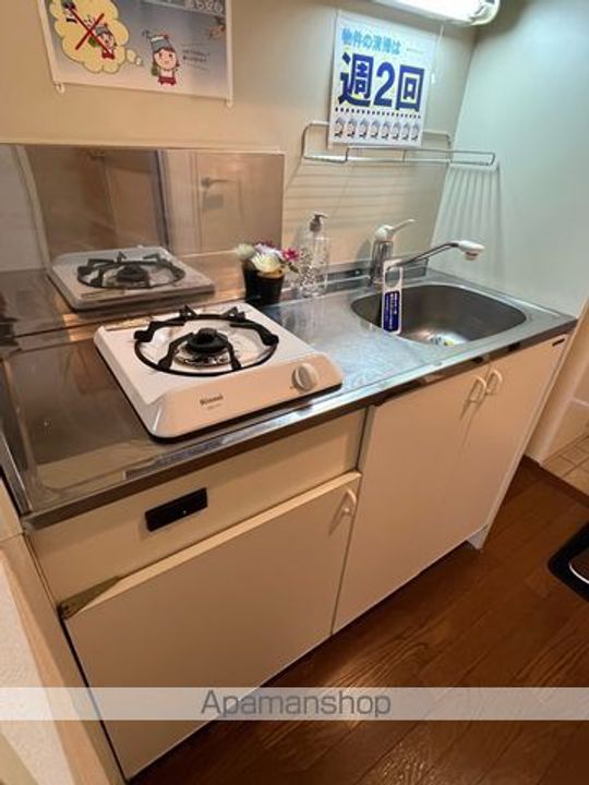 大阪府堺市堺区北庄町3丁の賃貸マンションのキッチン