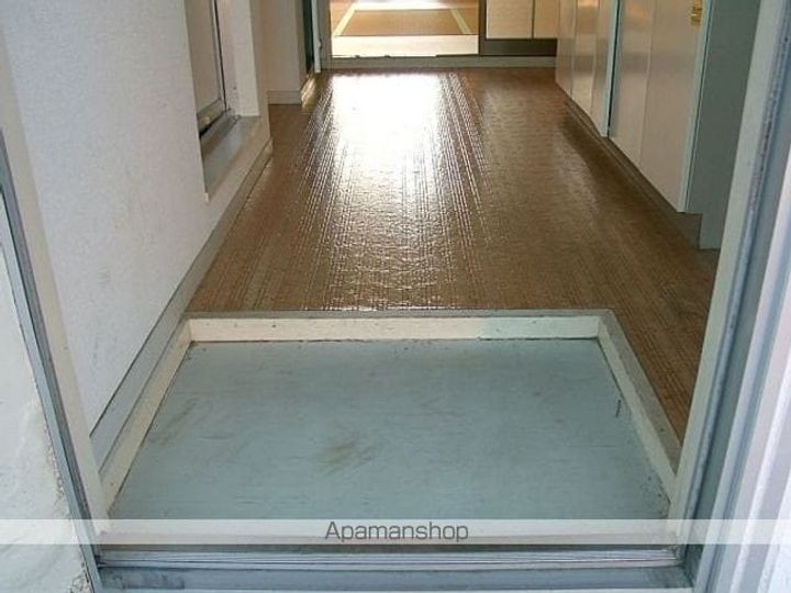 アビタシオンS105の玄関