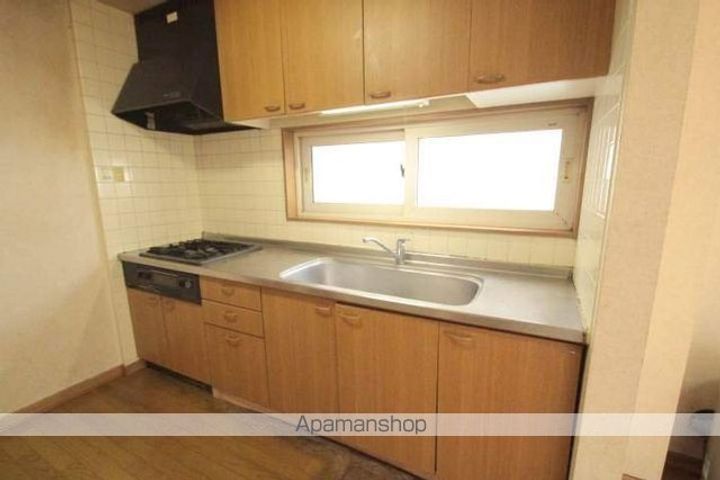 一番町12−9一棟二戸建1のキッチン