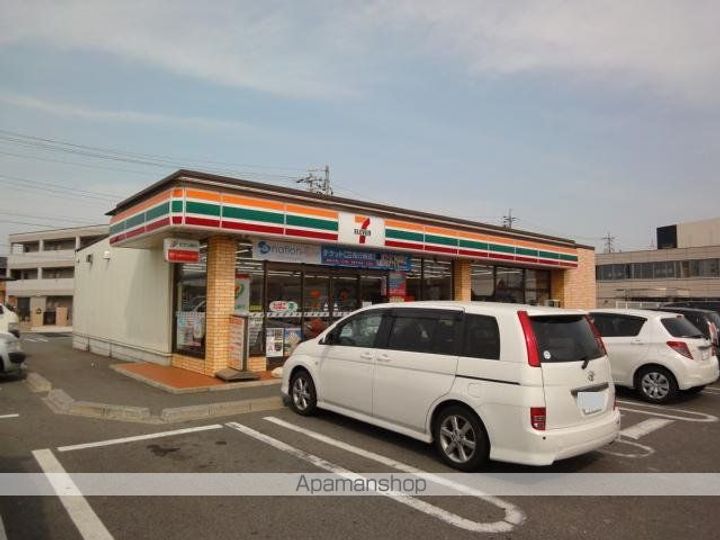 PRIMーROSEの周辺