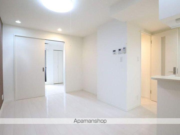 愛知県名古屋市千種区千種3丁目の賃貸アパートの内装