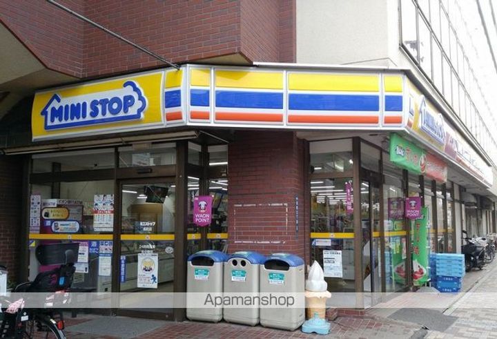 メゾンセノーテの周辺
