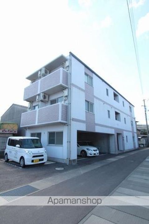 メルベーユアルテナ203の外観