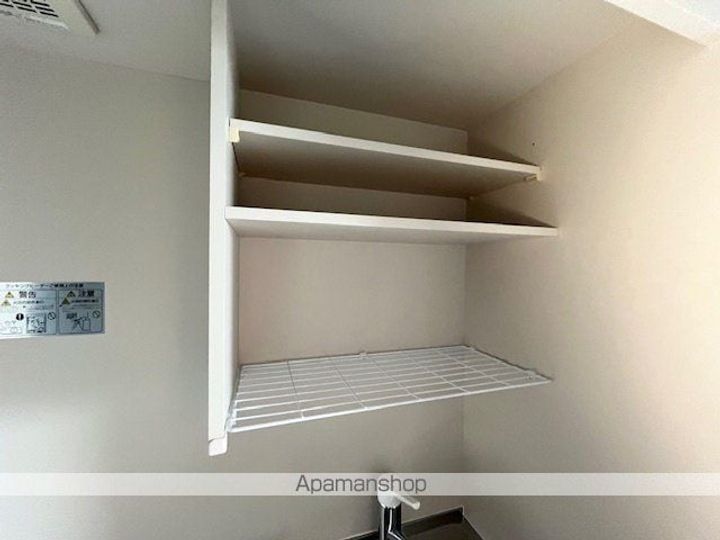 滋賀県大津市雄琴北2丁目の賃貸アパートの内装