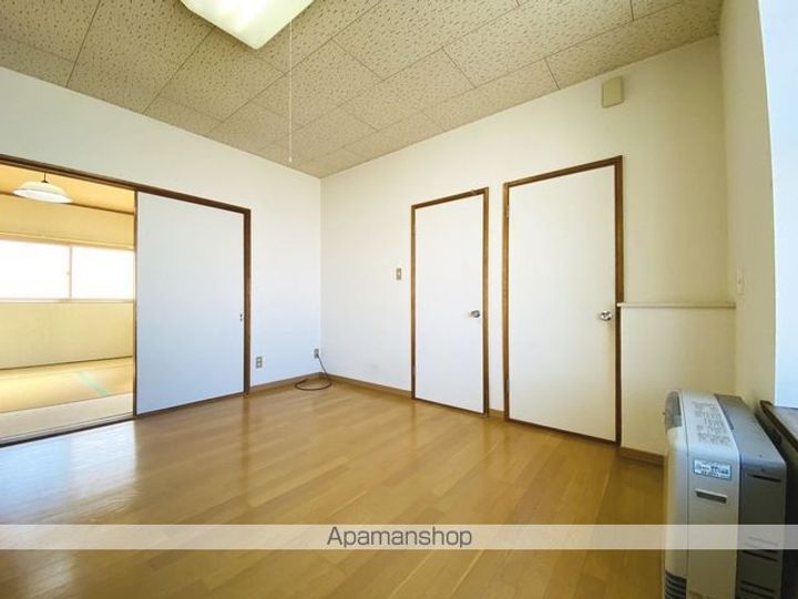 ロピアナカムラ3の内装