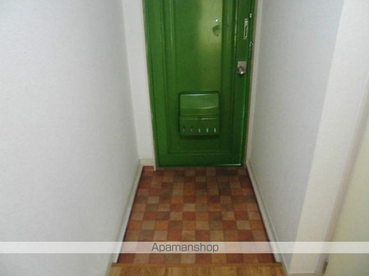 トーホクハイツの玄関