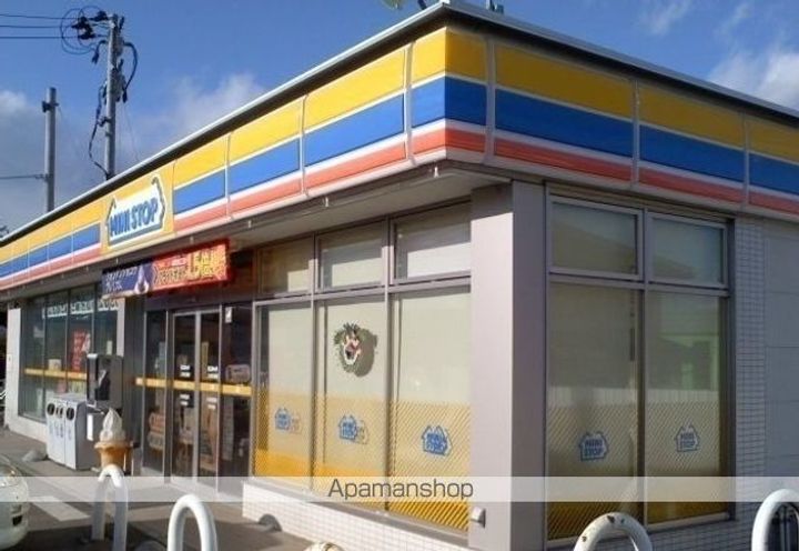 メゾンラフィネⅠの周辺