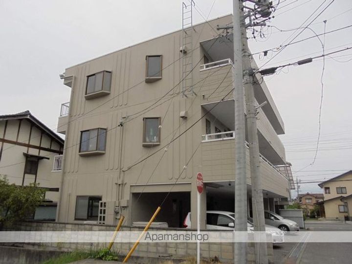 エトワール浅間の外観