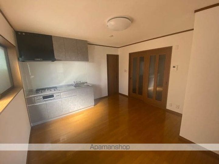 リーベン弥生の居間