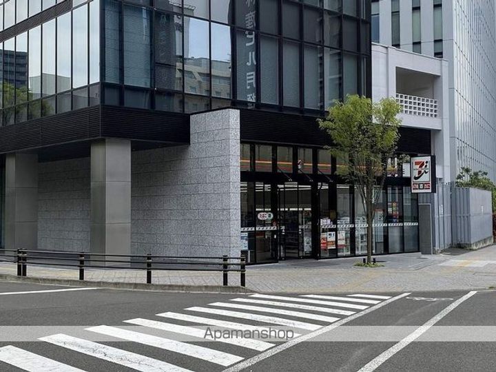 ライオンズマンション本町第二204の周辺