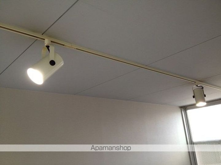 グラスフラッツ303の内装