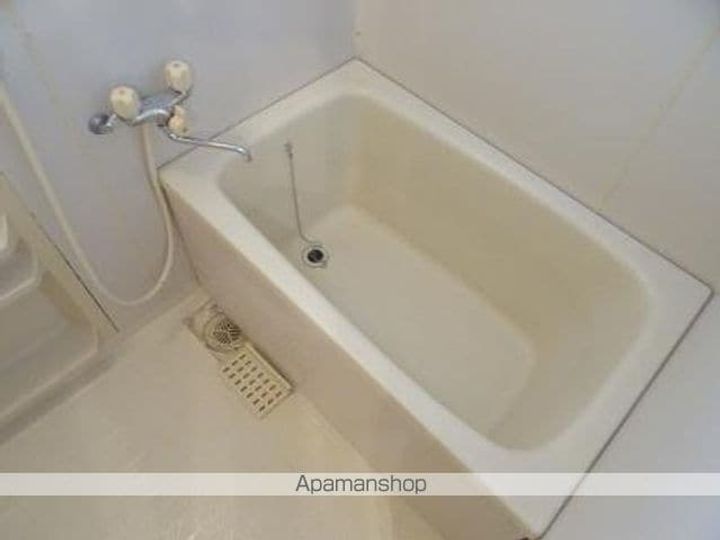 リバティハウスB202の風呂