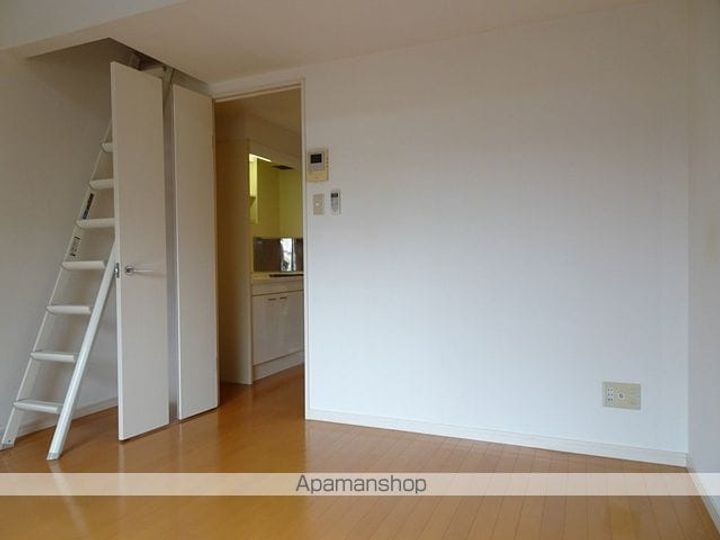 エンルート東仙台の居間