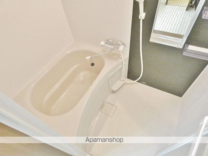 MACHI TERRACE高殿202号室の風呂