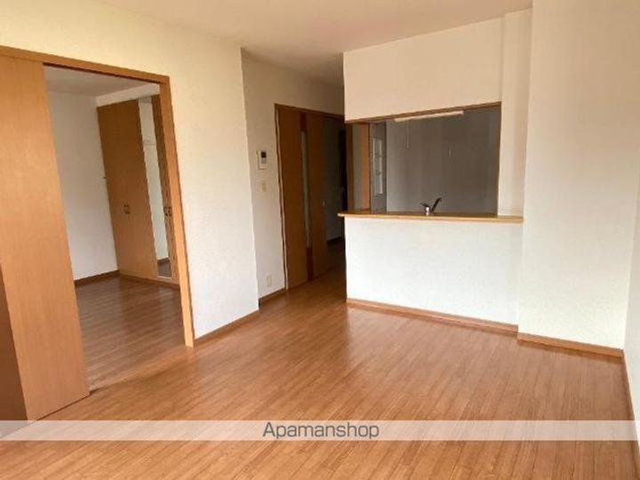 パルフェドルミナスの居間