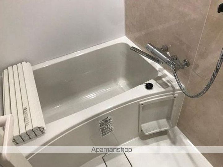 東京都板橋区小茂根4丁目の賃貸マンションの風呂