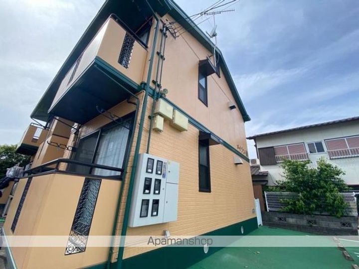 香川県高松市円座町の賃貸アパートの外観