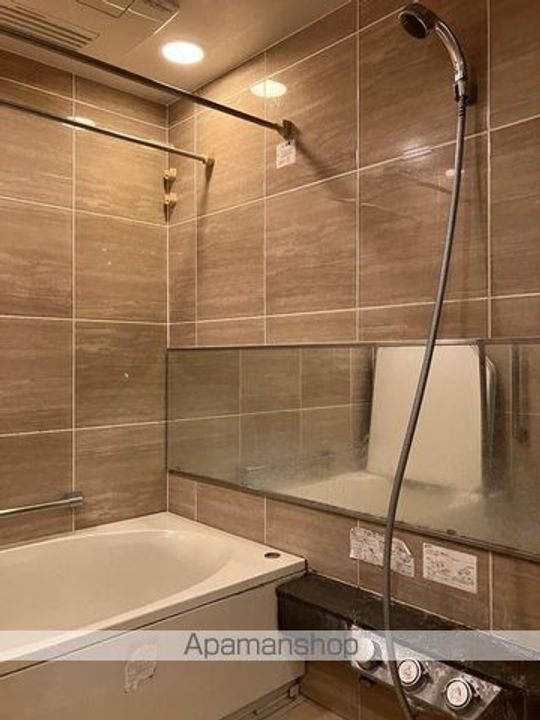 東京都世田谷区粕谷2丁目の賃貸マンションの風呂