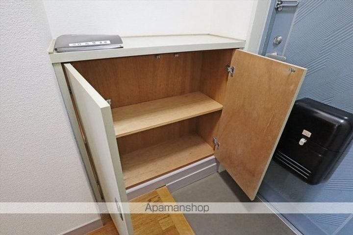 福島県郡山市名郷田1丁目の賃貸マンションの内装