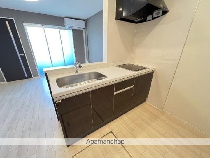 茨城県つくば市館野の賃貸アパートのキッチン