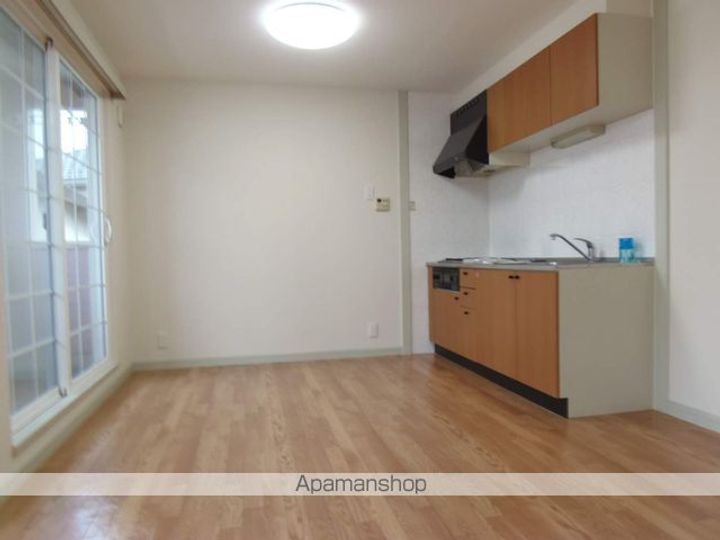 ピアチェーレの居間