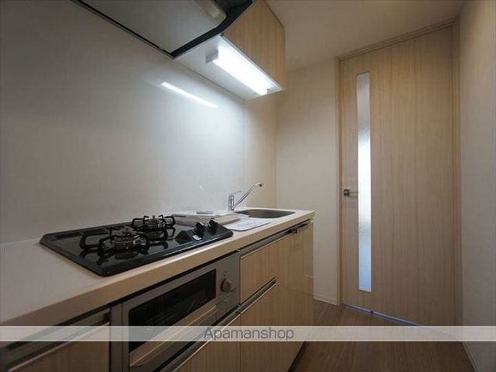 愛知県名古屋市中区新栄2丁目の賃貸マンションのキッチン