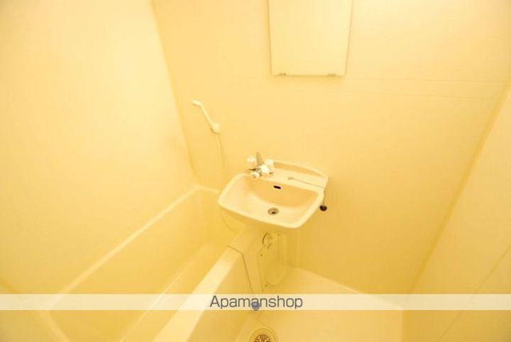 レオパレスSKの風呂