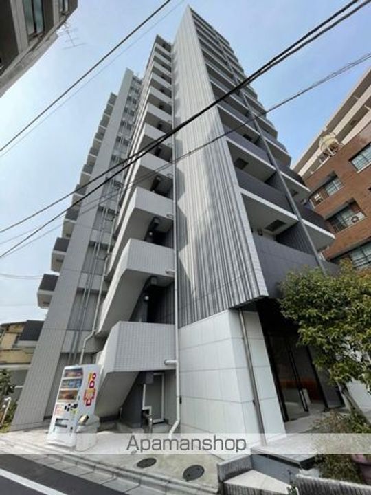 東京都中野区弥生町5丁目の賃貸マンションの外観
