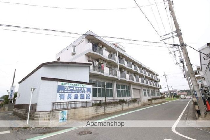 長島ビルの外観