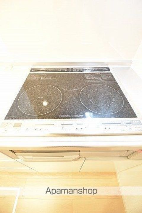 NゲートⅩⅧの内装