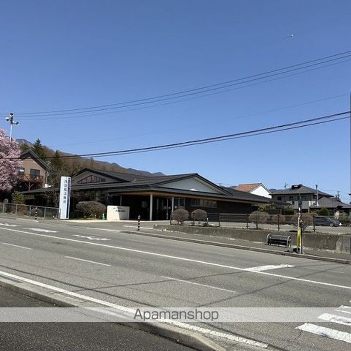 スペースアークヒル205の周辺