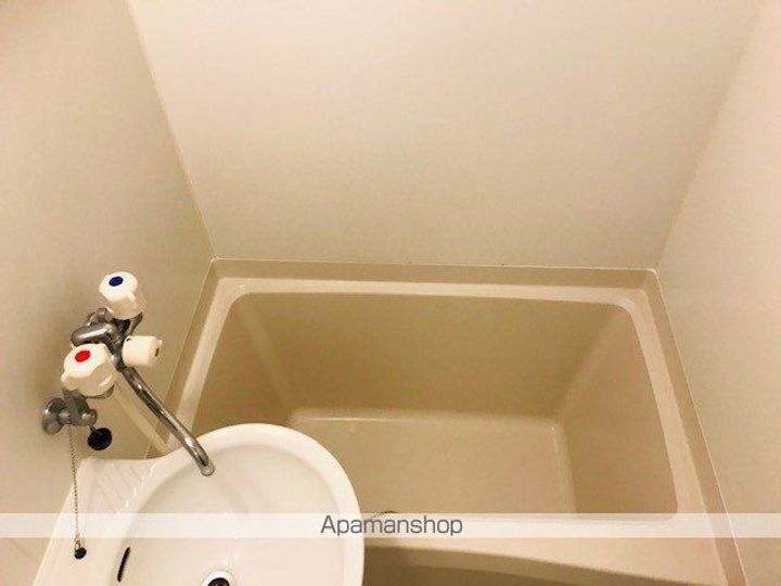 レオパレスソフィア中原の風呂