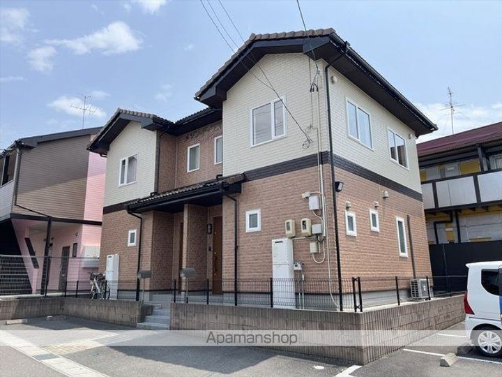 福島県郡山市台新1丁目の賃貸アパートの外観