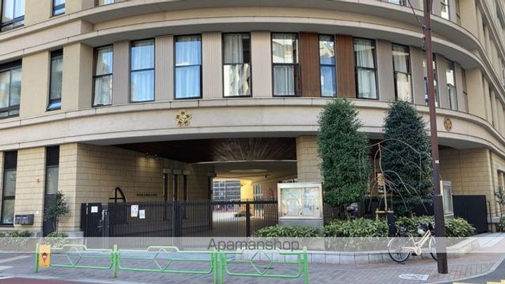 MAISON DE Sの周辺