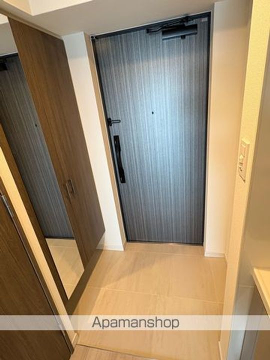 SーRESIDENCE堺浜寺BROAD509の玄関