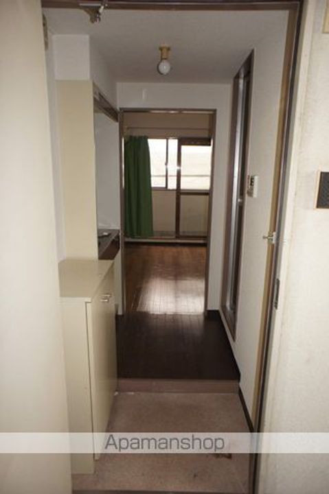 泉州昭和ビル311の玄関