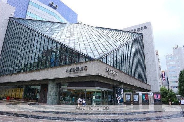 レオパレスIKEBUKUROの周辺