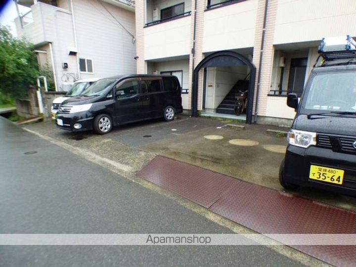 トマスのその他画像