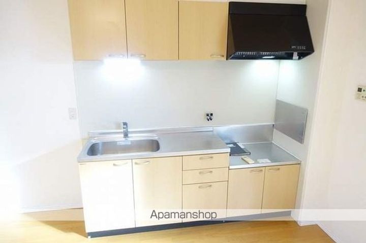 滋賀県湖南市菩提寺北1丁目の賃貸アパートのキッチン