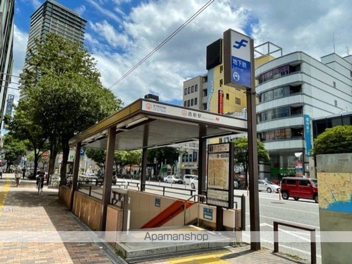 福岡県福岡市中央区地行2丁目の賃貸アパートの周辺